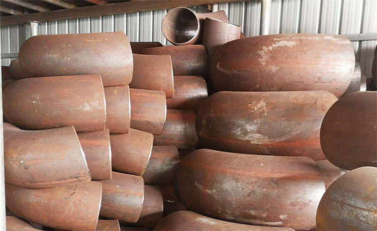 埋地螺旋焊管廠家，角鋼批發(fā)，1200鋼立柱，1920-12mm螺旋鋼管
